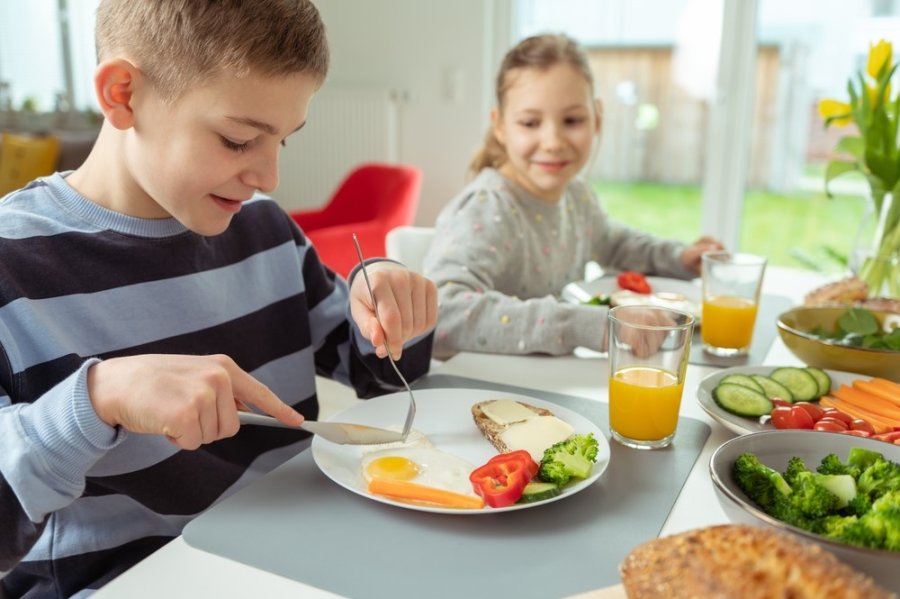 Çocuğunuzu Okula Kahvaltı Etmeden Göndermeyin