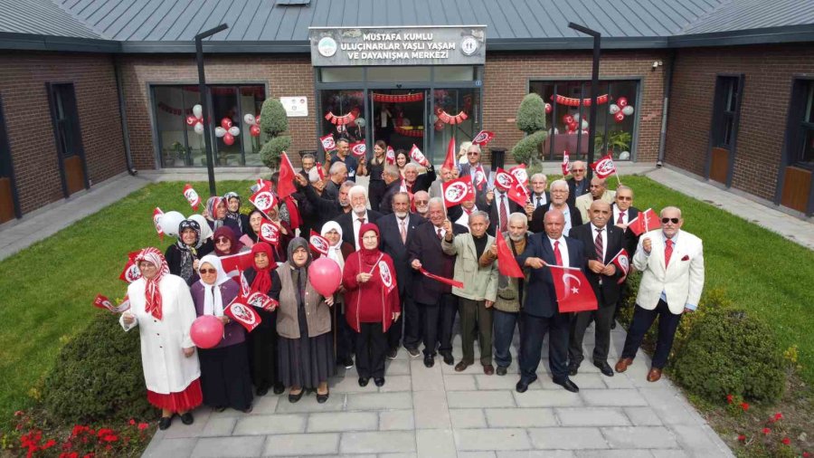 Büyükşehir’in Ulu Çınarlarından ‘cumhuriyet’ Coşkusu