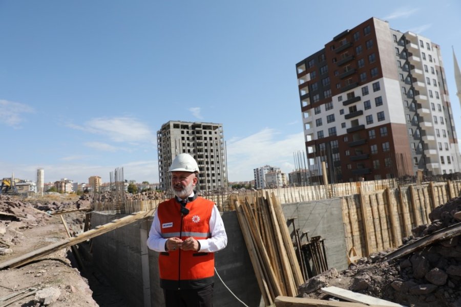 Başkan Çolakbayrakdar: “kentsel Dönüşümle Şehrin Geleceğini Garantiye Alıyoruz”