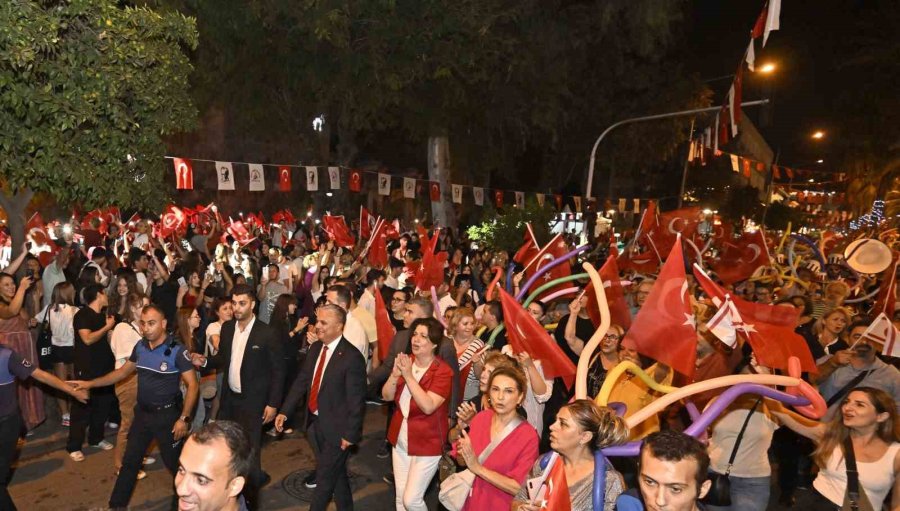 Kaleiçi Festivalle Renklendi