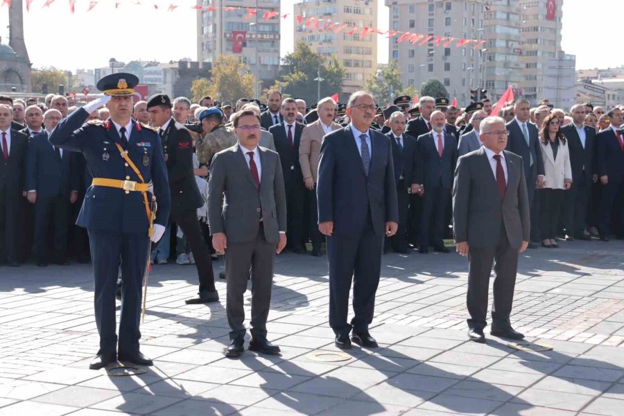 Bakan Özhaseki: “bu Coğrafyada Güçlü Olmak Bir Mecburiyettir”