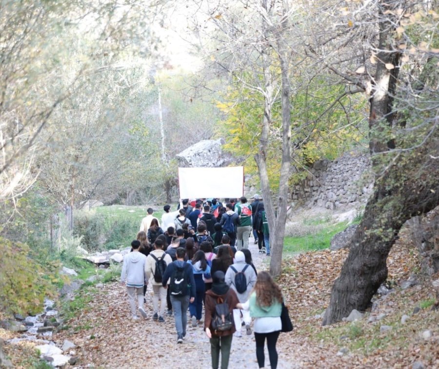 Kayseri Üniversitesi, Koramaz Vadisinde Yürüyüş Etkinliği Gerçekleştirdi