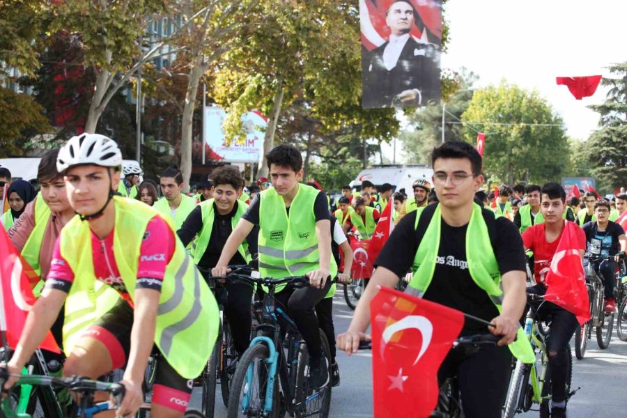 Konya’da Cumhuriyet Bayramı Kutlamaları Başladı