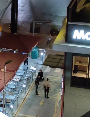 Mersin’de Mcdonald’s Şubesine Saldırı