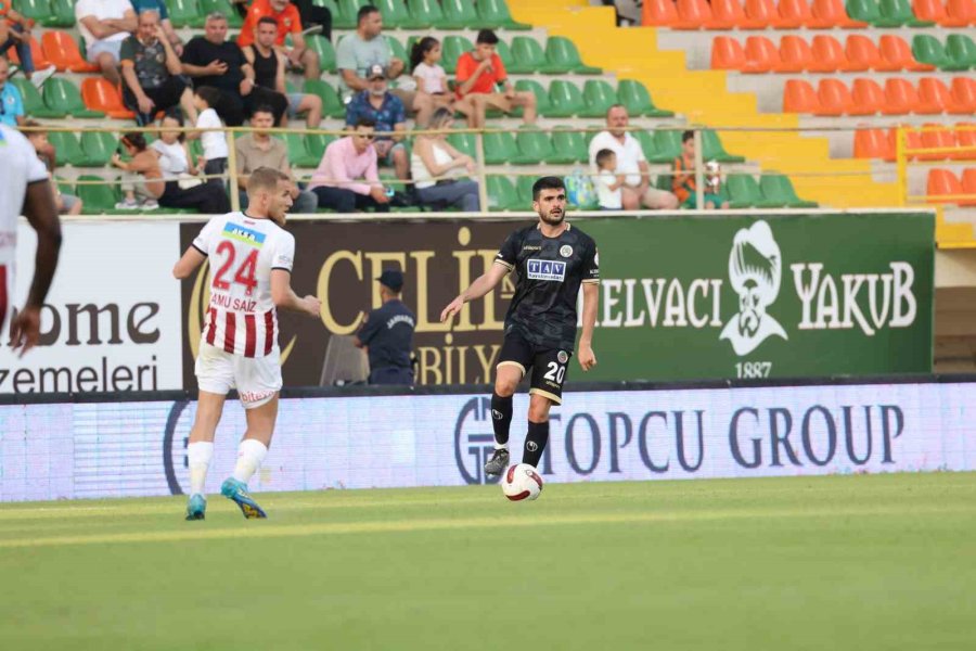 Trendyol Süper Lig: Alanyaspor: 1 - Sivasspor: 2 (maç Sonucu)