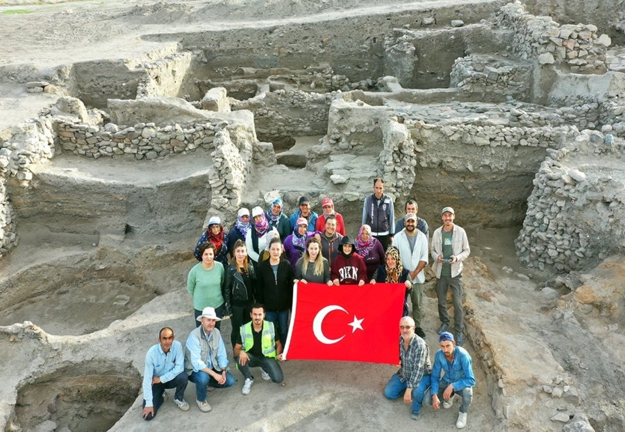 Tarihe Işık Tutan Kültepe’den Cumhuriyetin 100. Yılına 4 Bin 200 Yıllık Armağan