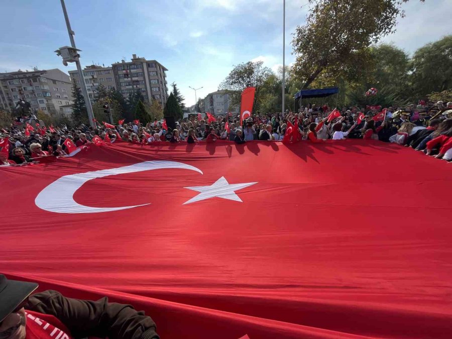 Eskişehir’de Cumhuriyetin 100’üncü Yılı Coşkuyla Kutlandı