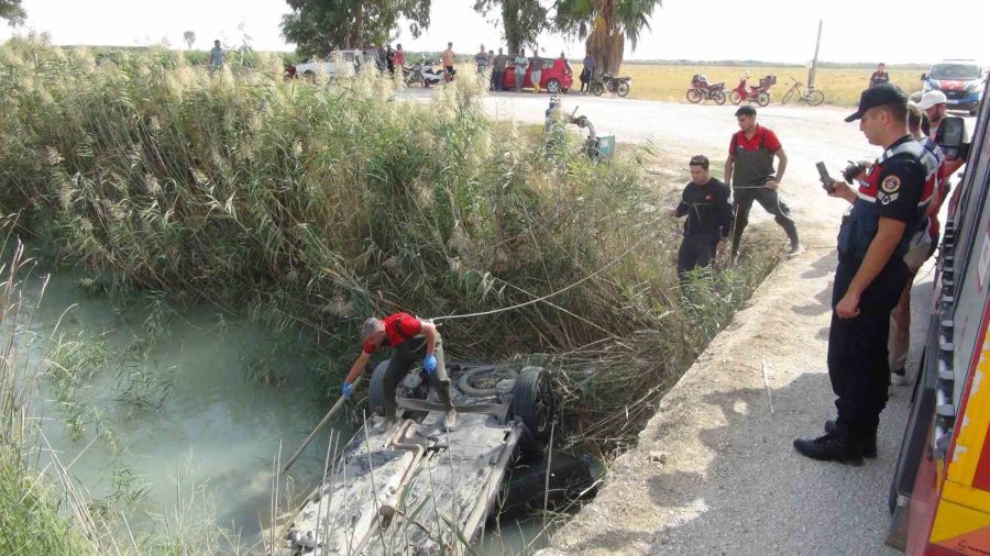 Mersin’de Kanala Düşen Otomobilin Sürücüsü Hayatını Kaybetti