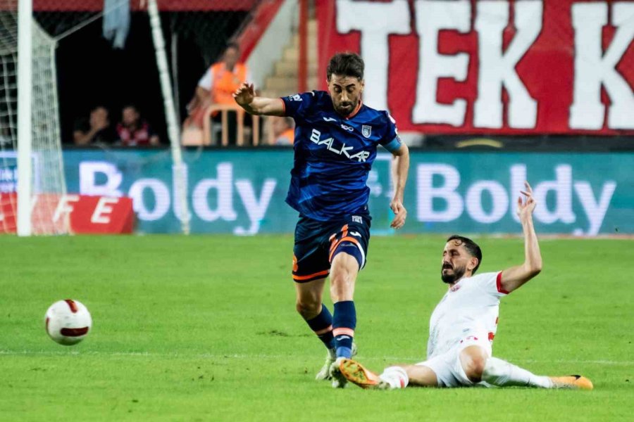 Trendyol Süper Lig: Antalyaspor: 1 - Rams Başakşehir: 0 (maç Sonucu)