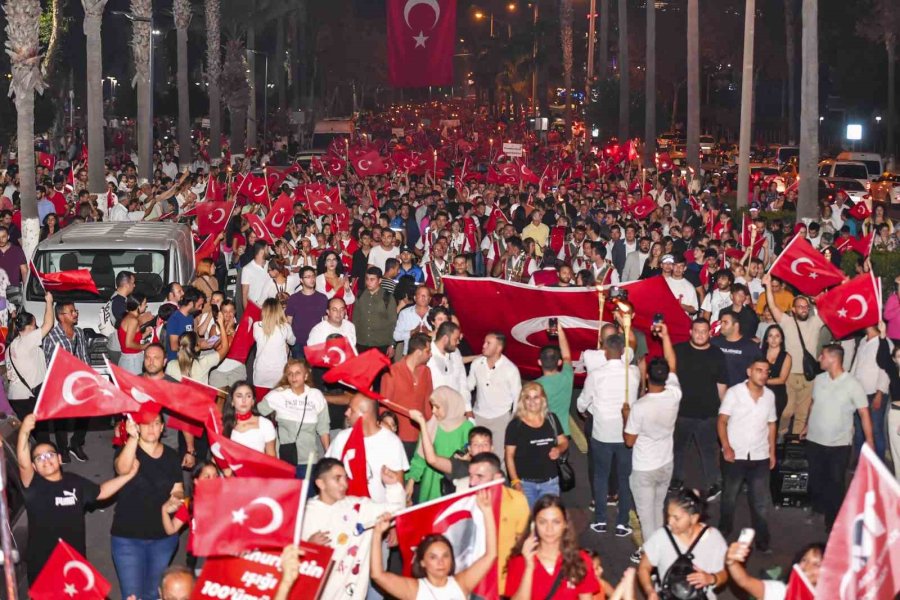 Mersin’de Cumhuriyetin 100. Yıl Coşkusu Yaşandı