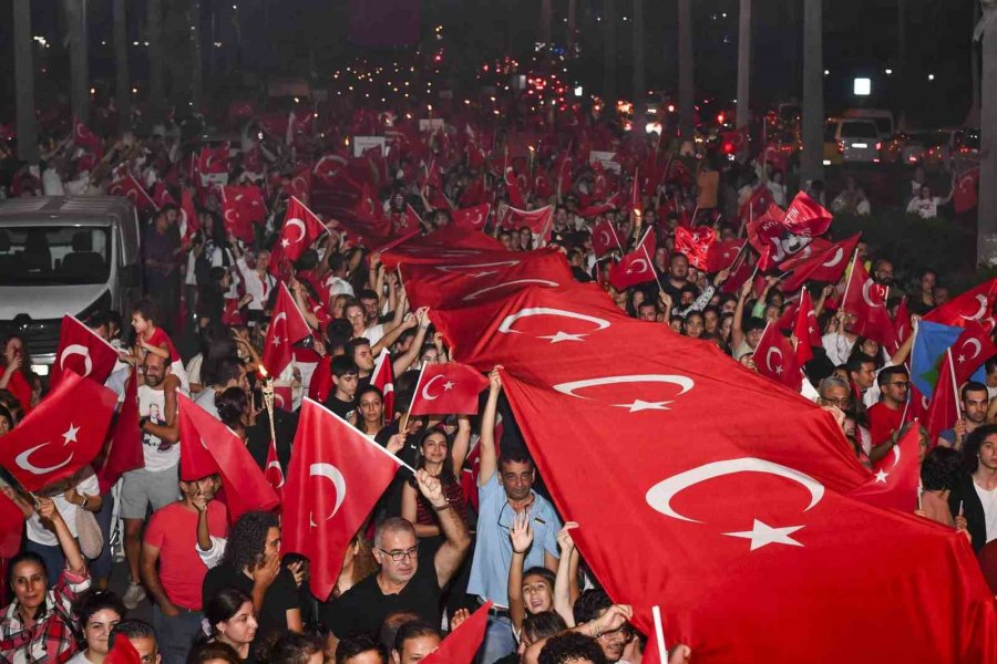 Mersin’de Cumhuriyetin 100. Yıl Coşkusu Yaşandı