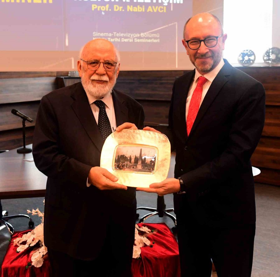 İletişim Bilimleri Fakültesi’nden ‘kültür Ve İletişim’ Semineri