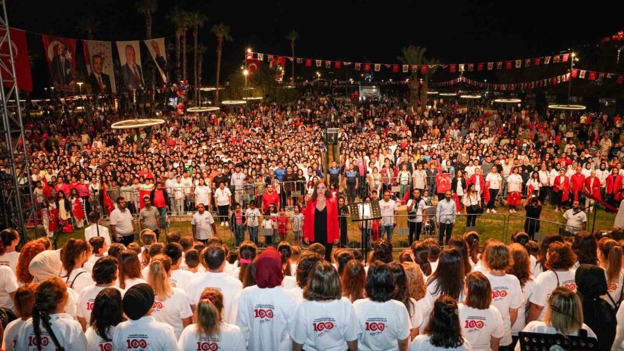 Antalya’nın İlçelerinde Cumhuriyet’in 100. Yılı Coşkusu Yaşandı