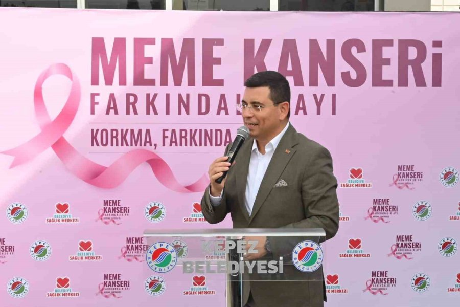 Kepez’de Kanser Farkındalığı İçin Gökyüzüne Pembe Balon Bırakıldı