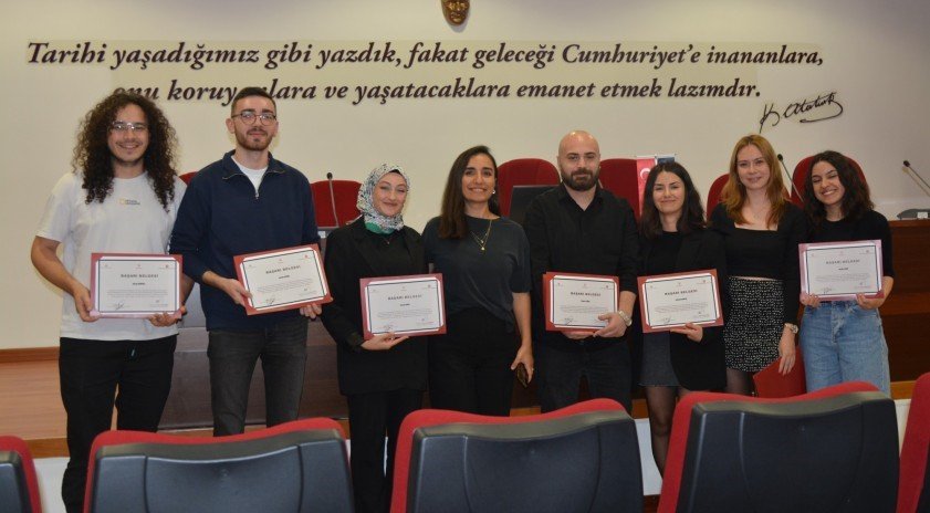 Anadolu Üniversitesi’nde ‘perakende Genç Yetenek Programı Bilgilendirme Toplantısı Ve Mt Başarı Belgesi Töreni’