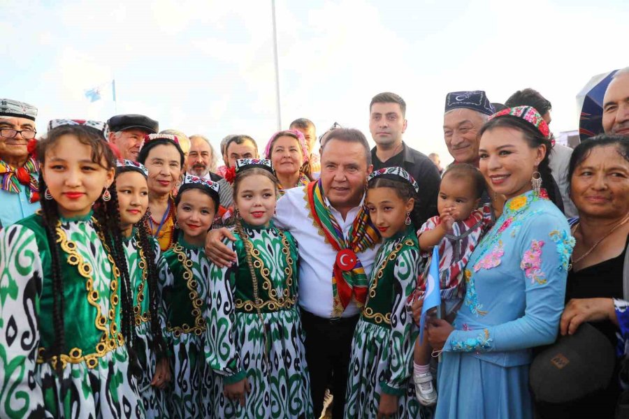 Yörük Türkmen Festivali’ne Coşkulu Açılış