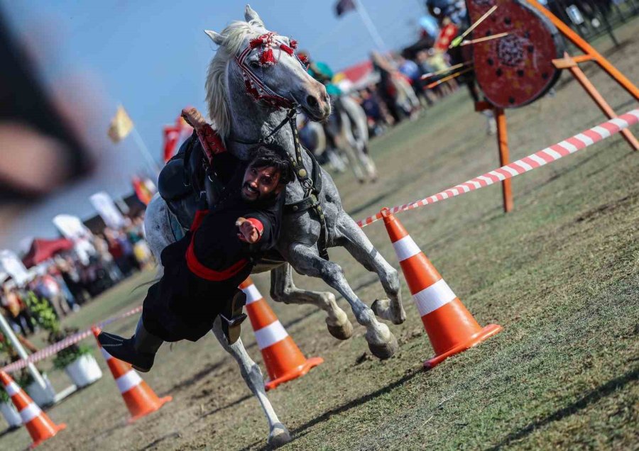 Yörük Türkmen Festivali’ne Coşkulu Açılış