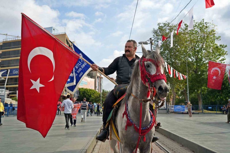 Antalya’da 2. Uluslararası Yörük Türkmen Festivali ‘yörük Göçü’ İle Başladı