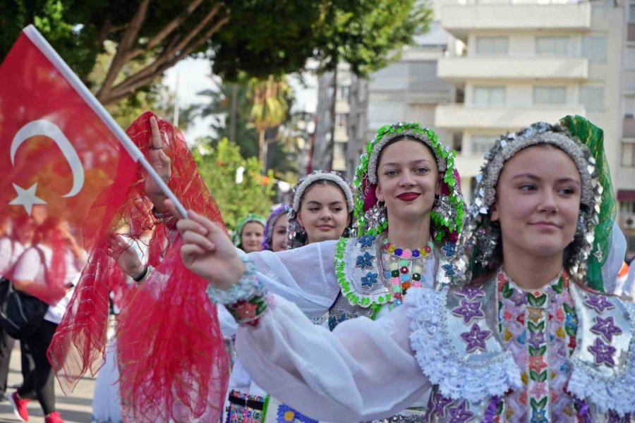 Antalya’da 2. Uluslararası Yörük Türkmen Festivali ‘yörük Göçü’ İle Başladı