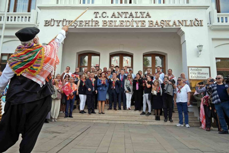 Antalya’da 2. Uluslararası Yörük Türkmen Festivali ‘yörük Göçü’ İle Başladı