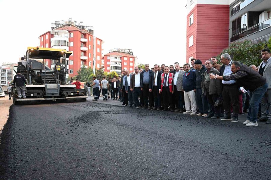 Elmalı Doğalgaza Kavuştu, İlk Doğalgazı Başkan Böcek Yaktı