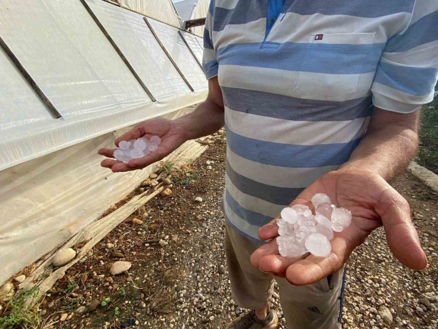 Antalya’da Seraları Dolu Vurdu