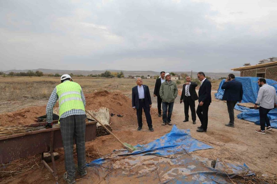 Başkan Büyükkılıç, Tarihten Bir Sahne Olacak 14 Ev Ve Asurlu Tüccarlar Mahallesi Projesini İnceledi