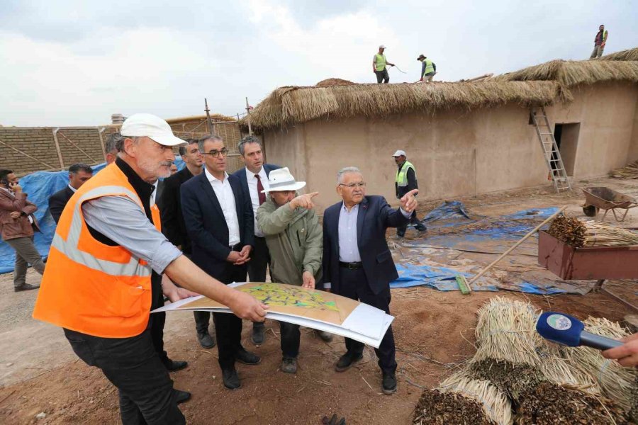 Başkan Büyükkılıç, Tarihten Bir Sahne Olacak 14 Ev Ve Asurlu Tüccarlar Mahallesi Projesini İnceledi