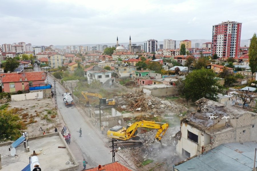 Başkan Çolakbayrakdar: “kararlıyız. Argıncık’ın Kentsel Dönüşümü Tamamlanacak!”