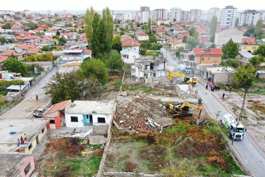 Başkan Çolakbayrakdar: “kararlıyız. Argıncık’ın Kentsel Dönüşümü Tamamlanacak!”