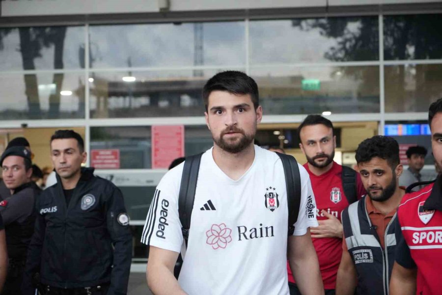 Beşiktaş, Antalya’ya Geldi