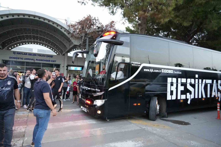 Beşiktaş, Antalya’ya Geldi