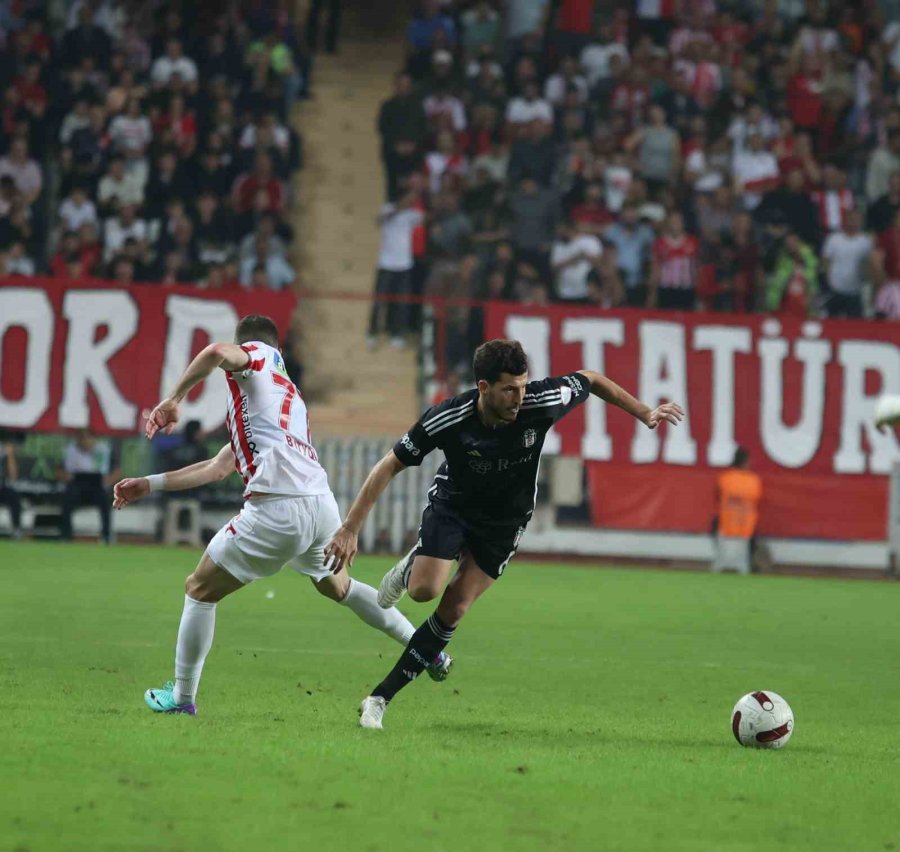 Trendyol Süper Lig: Antalyaspor: 3 - Beşiktaş: 2 (maç Sonucu)