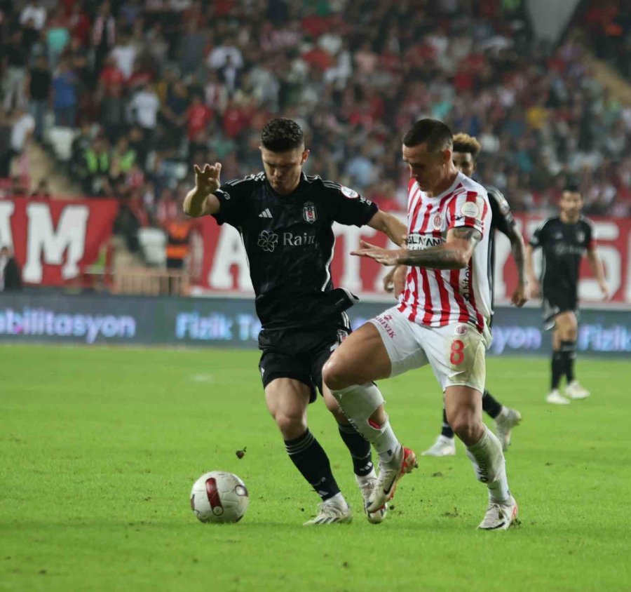 Trendyol Süper Lig: Antalyaspor: 3 - Beşiktaş: 2 (maç Sonucu)