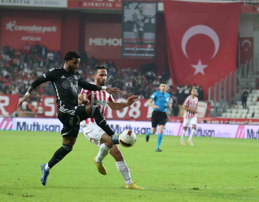 Trendyol Süper Lig: Antalyaspor: 3 - Beşiktaş: 2 (maç Sonucu)