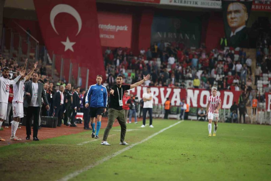 Trendyol Süper Lig: Antalyaspor: 3 - Beşiktaş: 2 (maç Sonucu)