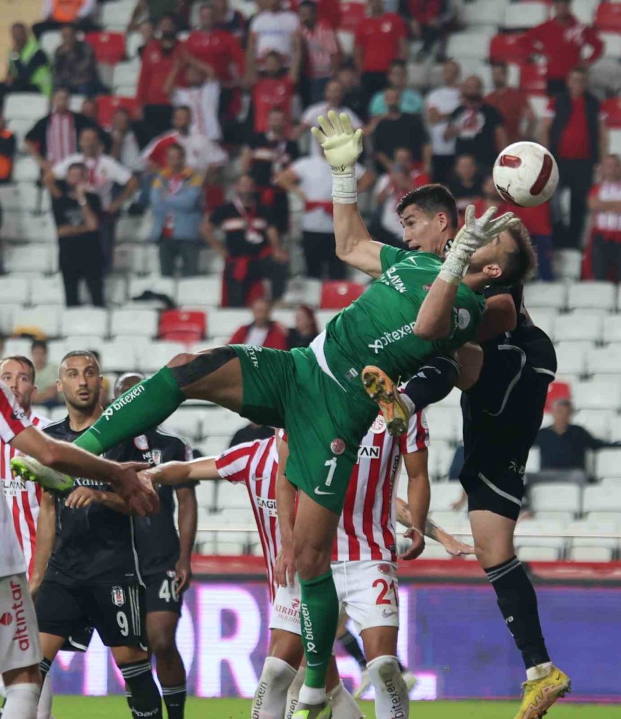 Trendyol Süper Lig: Antalyaspor: 3 - Beşiktaş: 2 (maç Sonucu)