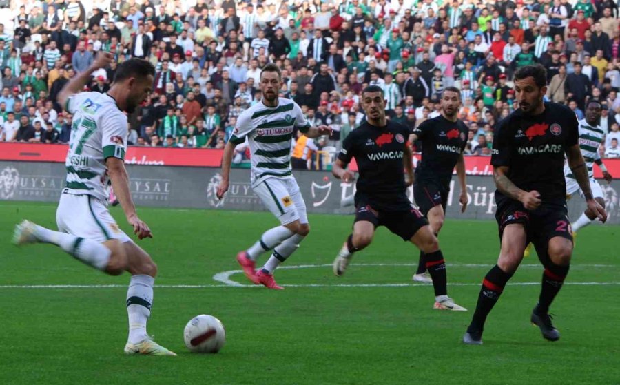 Trendyol Süper Lig: Konyaspor: 0 - Fatih Karagümrük: 0 (ilk Yarı)