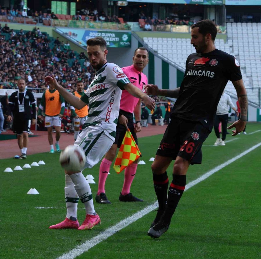 Trendyol Süper Lig: Konyaspor: 0 - Fatih Karagümrük: 0 (ilk Yarı)