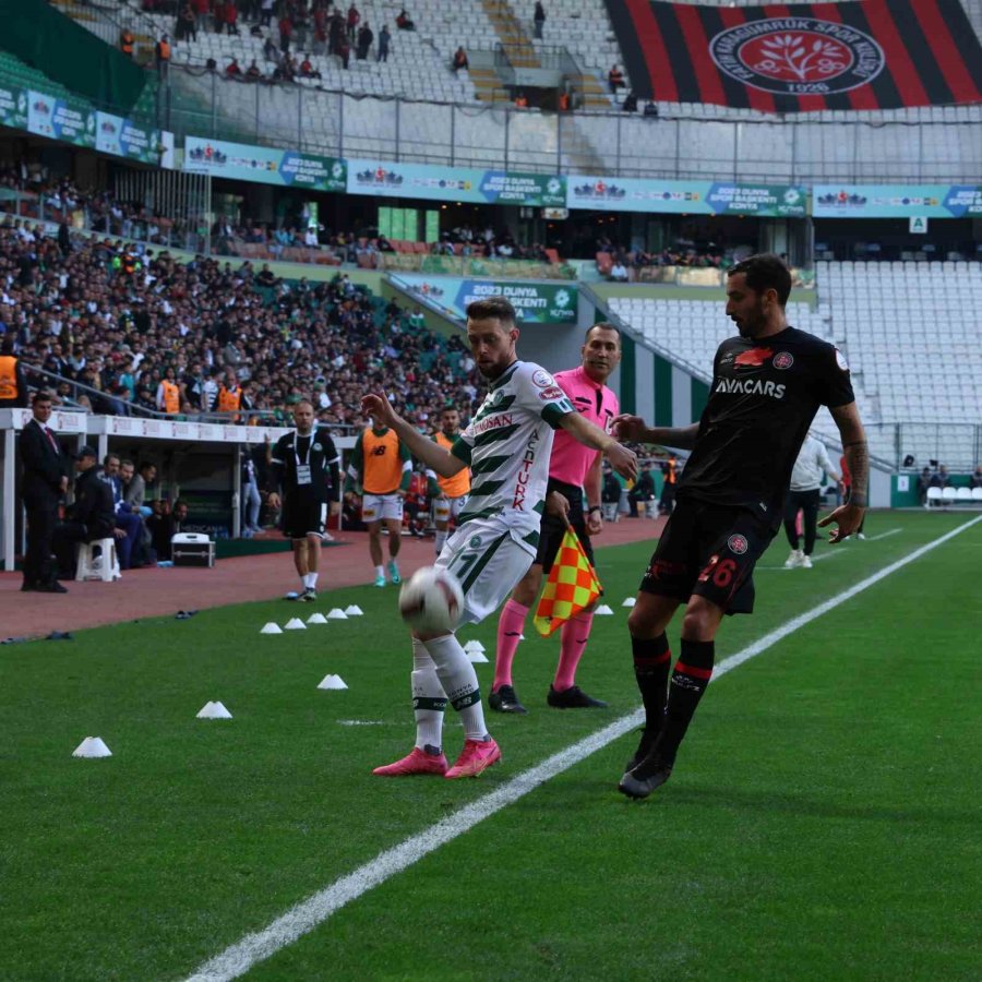 Trendyol Süper Lig: Konyaspor: 0 - Fatih Karagümrük: 0 (ilk Yarı)