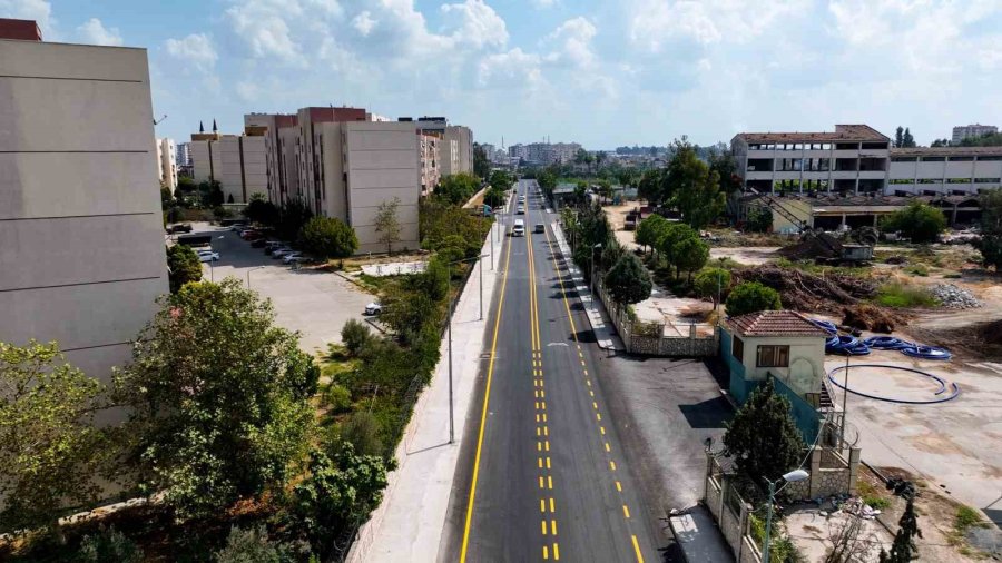 Tarsus’ta Gazneliler Ve Celalabad Caddesi Yenilendi