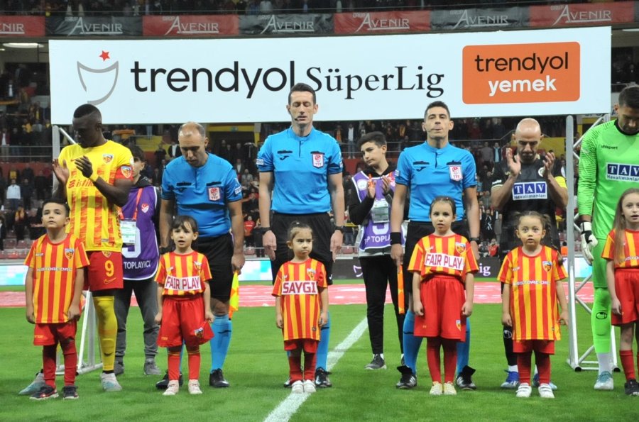 Trendyol Süper Lig: Kayserispor: 0 - Corendon Alanyaspor: 0 (ilk Yarı)