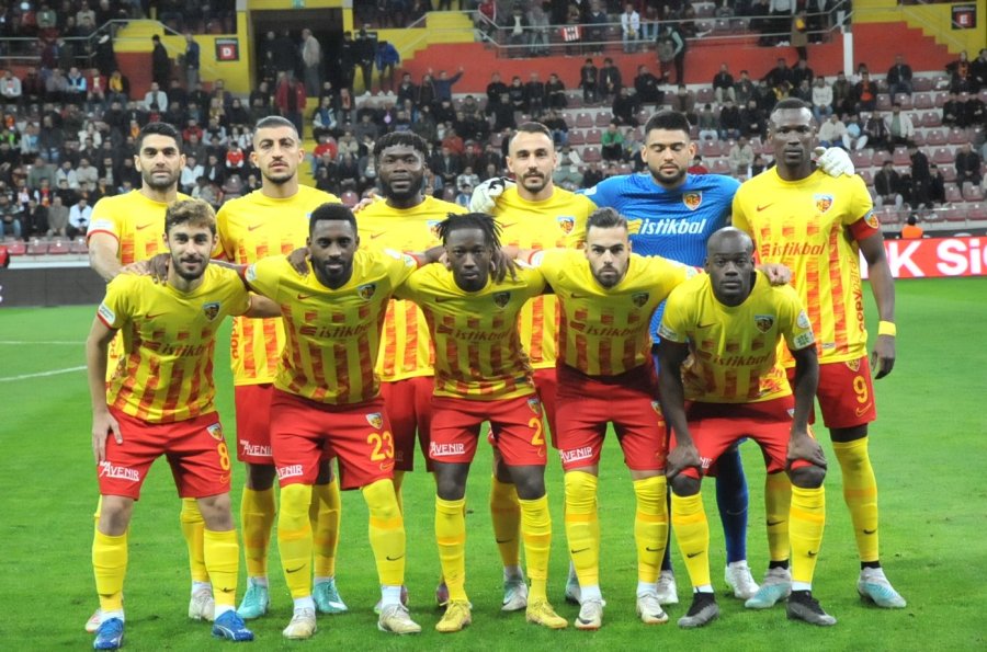 Trendyol Süper Lig: Kayserispor: 0 - Corendon Alanyaspor: 0 (ilk Yarı)