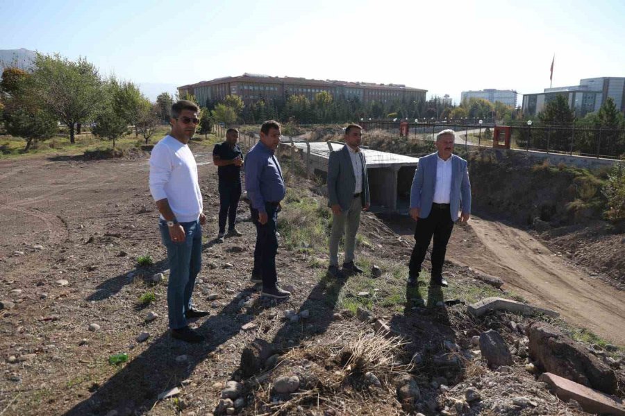 Melikgazi’den Trafik Yoğunluğuna 3 Kilometrelik Yeni Alternatif Yol