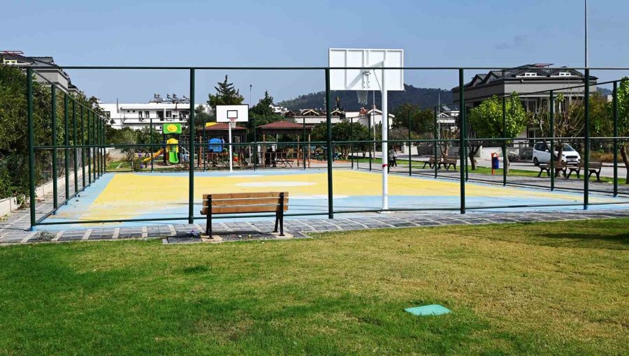 Kemer Kuzdere’ye 4 Dönümlük Modern Park