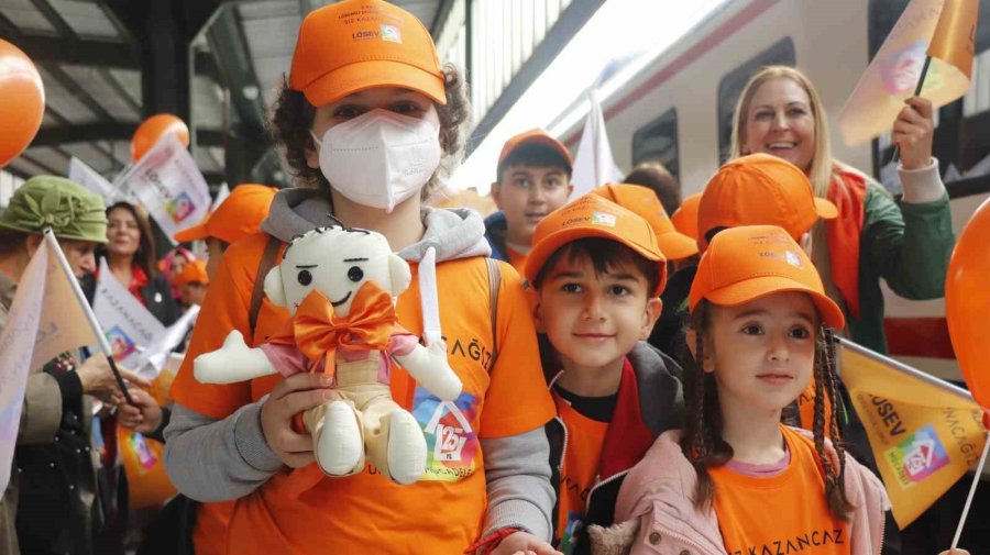 Lösev Sevgi Treni Kayseri’de