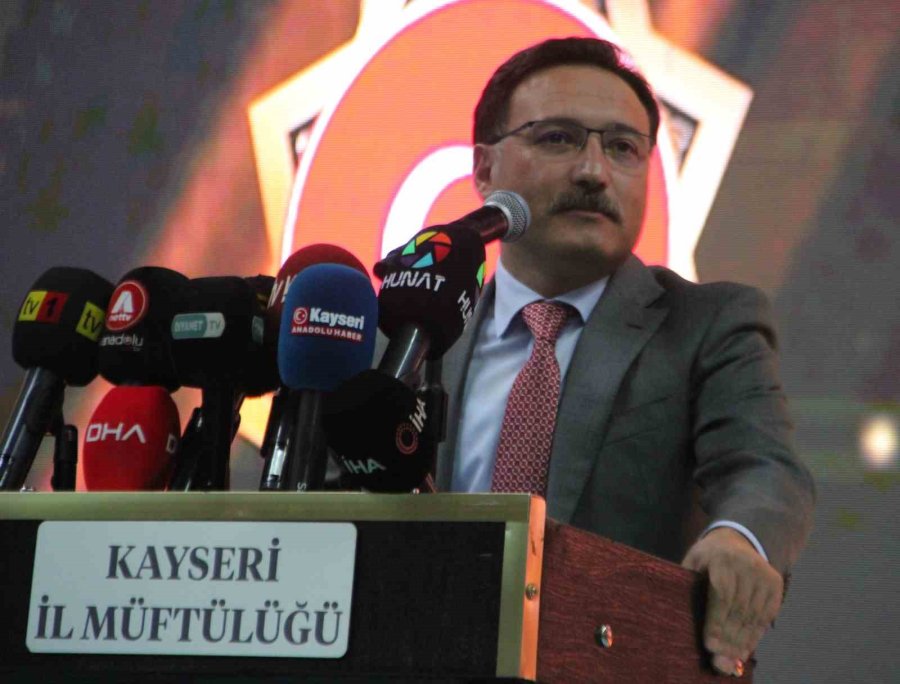 Vali Çiçek: "kuran’ı Hakkıyla Okuyacağız, Hakkıyla Öğreneceğiz Ve Hakkıyla Öğreteceğiz"