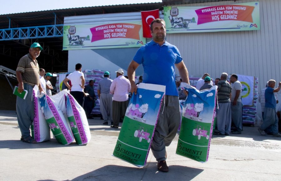 Mersin’de Üreticilere Yem Desteği