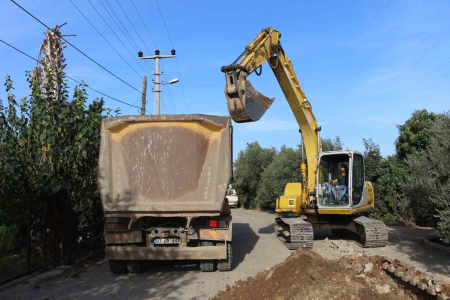 Asat’dan Serik Yukarıkocayatak Mahallesi’ne Yeni İçme Suyu Hattı