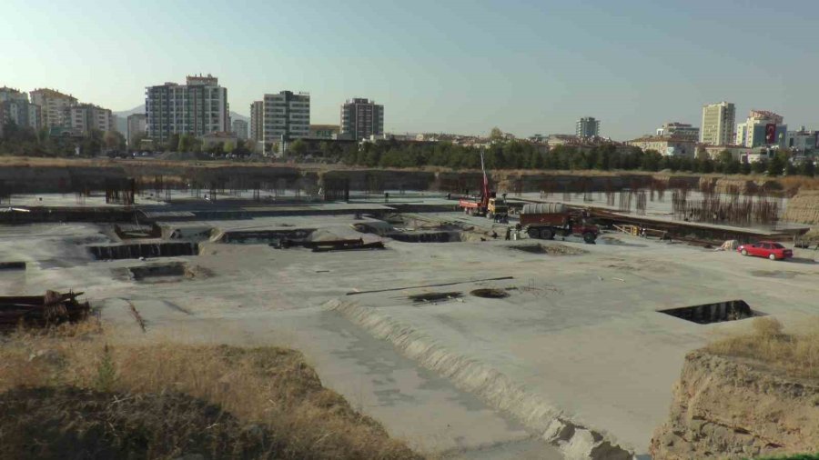 Başkan Büyükkılıç’tan ‘yeni Havaalanı Terminal Binası’ Açılış Müjdesi